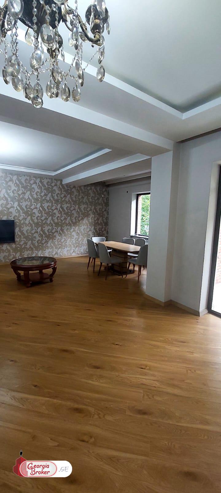 ქირავდება ახალი გარემონტებული 4 ოთახიანი ბინა აბაშიძეზე